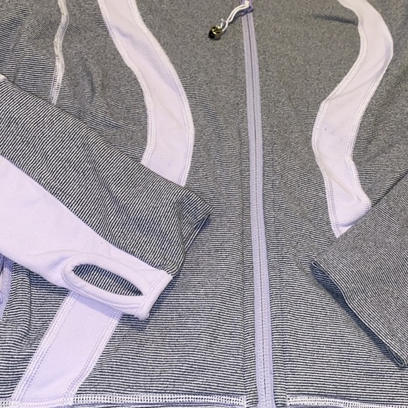 Lululemon scupa hoodie 6 - Picture 3 of 7